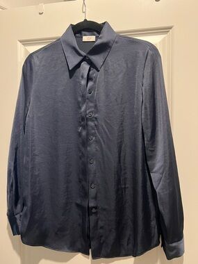 Aritzia Wilfred Navy Button-Up Top